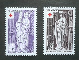 画像2: フランス切手　1976年　赤十字切手　ブル教会の彫刻　2種