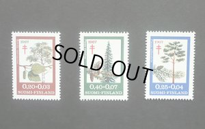 画像1: フィンランド切手　1967年 　赤十字　針葉樹3種