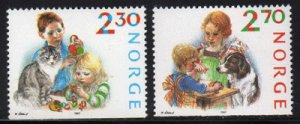 画像1: ノルウェー切手　1987年　クリスマス　ネコ　犬　ペット　子供　2種