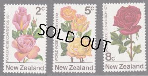 画像1: ニュージーランド切手 1971年 　バラ　花　3種