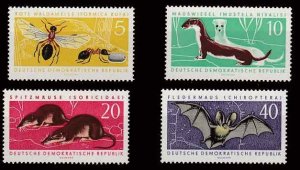 画像1: 東ドイツ切手　DDR　1962年　生き物　トガリネズミ　イイズナ　コウモリ　蜂　4種
