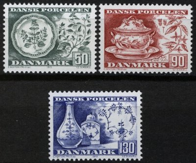 画像1: デンマーク切手  1975年　ダンスク 　陶器　皿　食器　3種