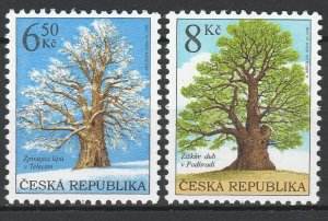 画像1: チェコ切手　2004年　ポリチカ  保護された樹木　2種 (1)