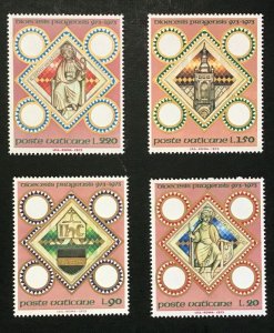 画像1: バチカン切手　1973年　プラハ教区千年紀　4種 (1)