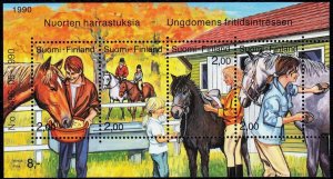 画像1: フィンランド切手　1990年　馬　乗馬　4種 (1)