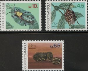画像1: アンゴラ切手　1983年　国際切手博覧会 　ブラジリアナ　　昆虫　3種 (1)